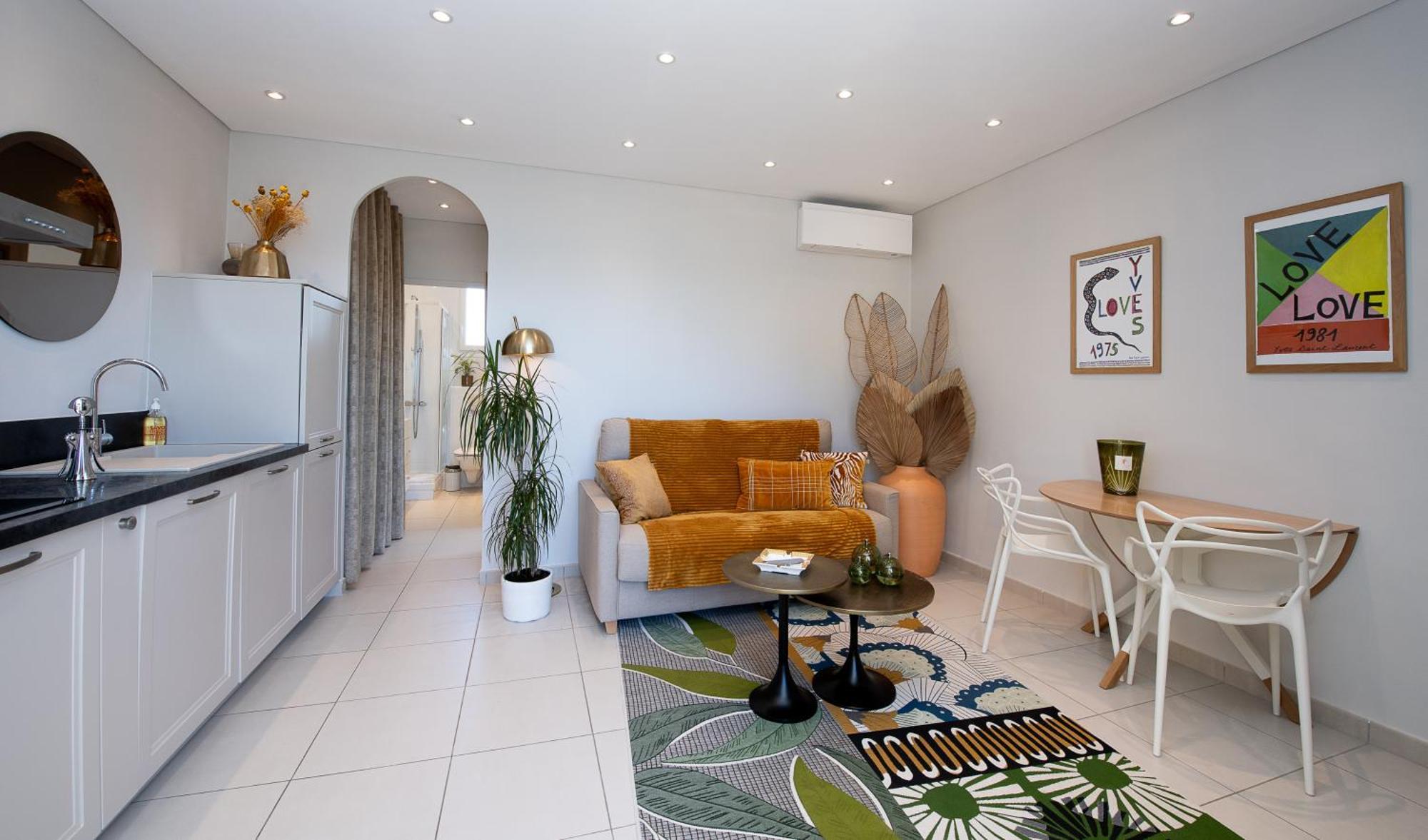 Confortable T2 Vue Mer Avec Terrasse Amenagee Et Parking Prive, Plage Et Port A Pied Sanary-sur-Mer Exterior photo